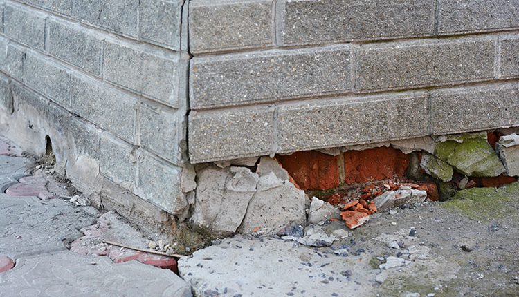 Signs of Foundation Problems