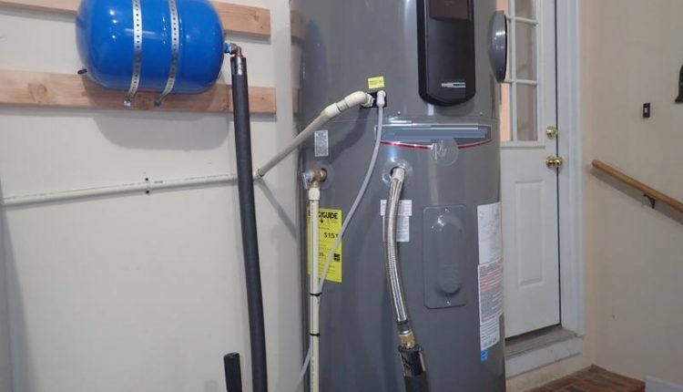 Conventional storage tank type water heater