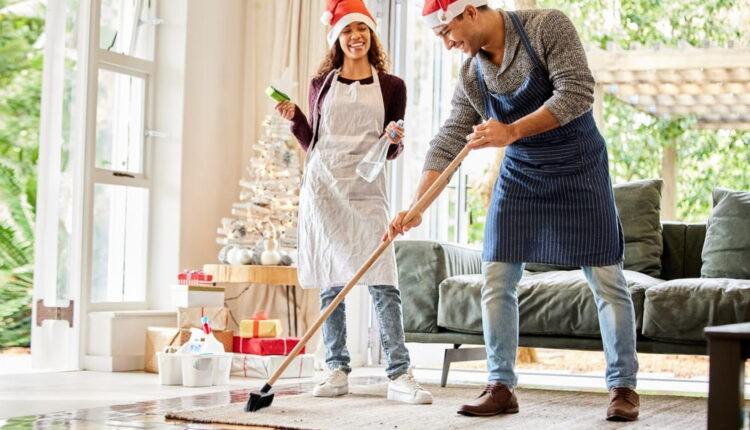 Prepare Your Home for Holiday Guests with a Cleaning Service